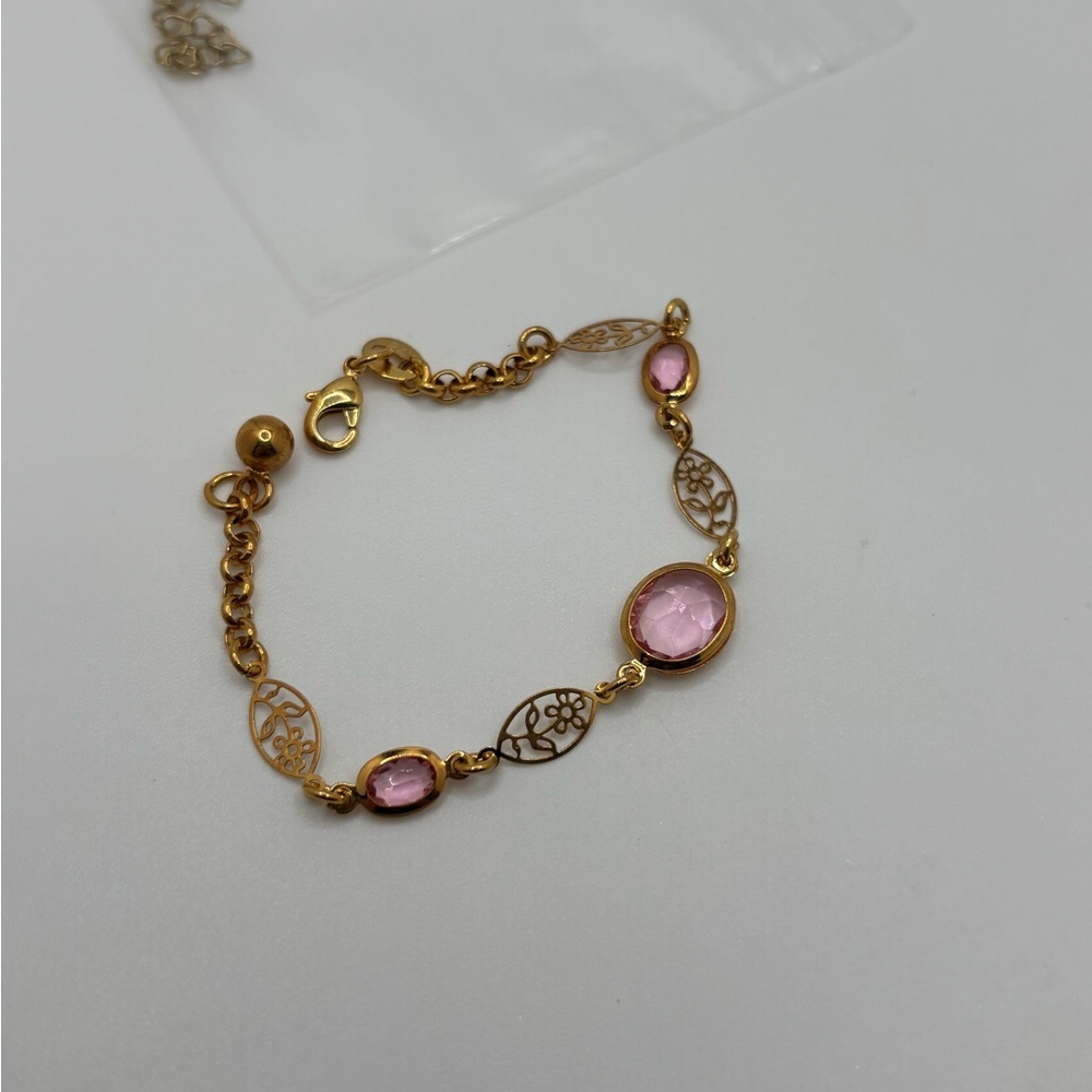 NWOT Gold Tone Pink Crystal Bracelet Floral Link Adjustable Chain Bracelet - Picture 3 of 4